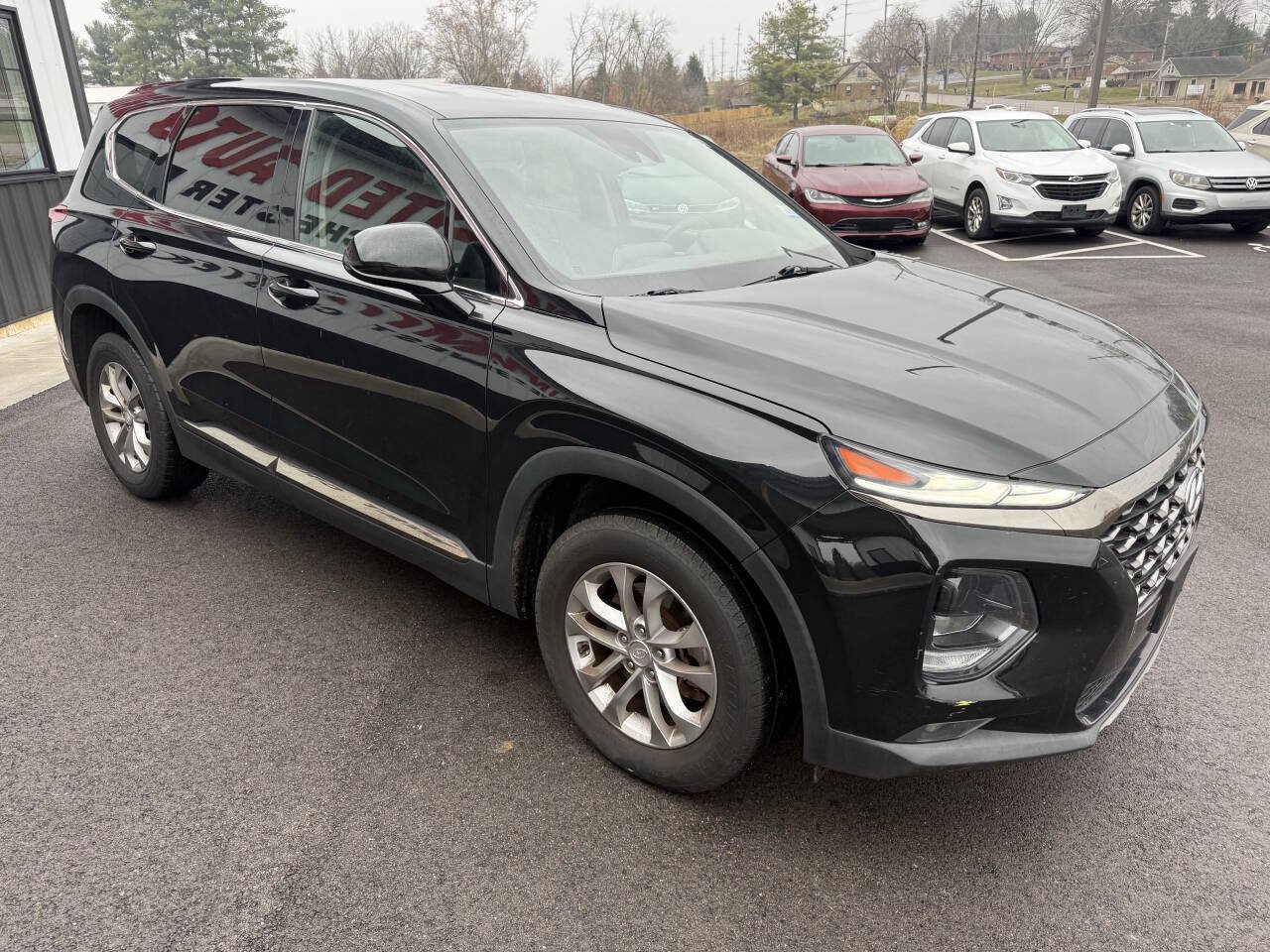 Used 2019 Hyundai Santa Fe SEL w/ Cargo Package FWD image 4