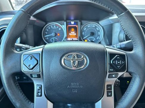 Certified 2021 Toyota Tacoma SR5 image 26