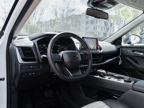 New 2026 Nissan Rogue SV AWD/4WD image 22