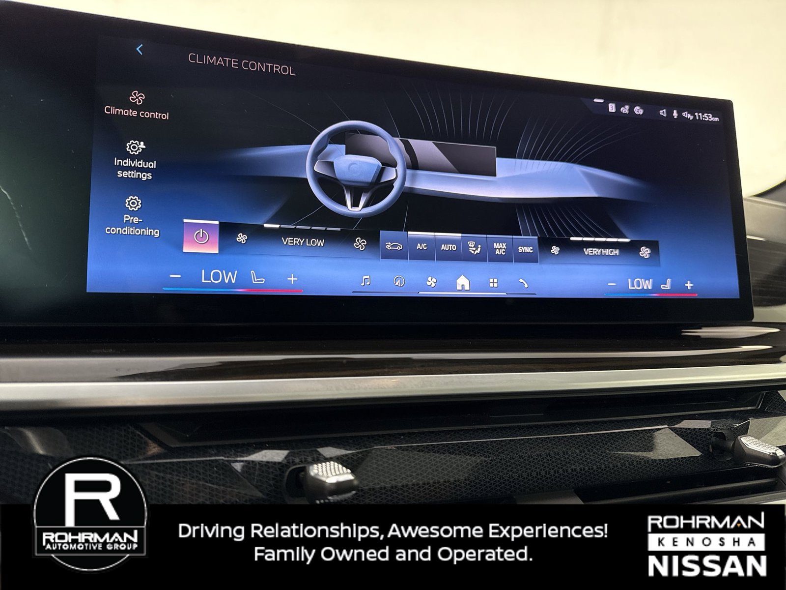 Used 2024 BMW X5 xDrive50e w/ M Sport Package AWD/4WD image 10