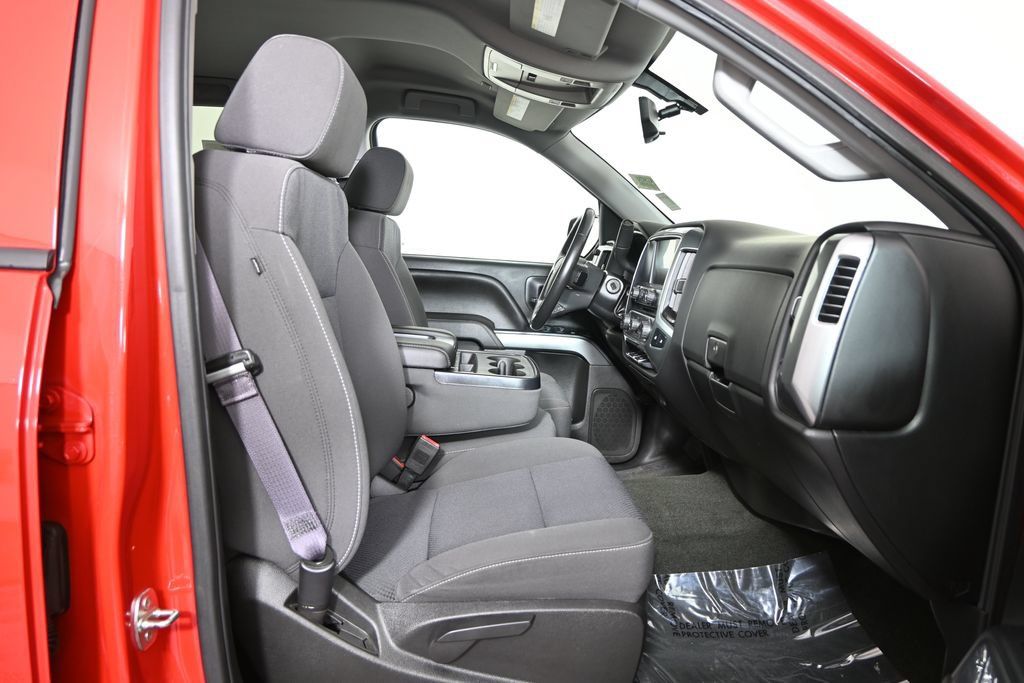 Used 2017 Chevrolet Silverado 1500 LT w/ All Star Edition AWD/4WD image 14