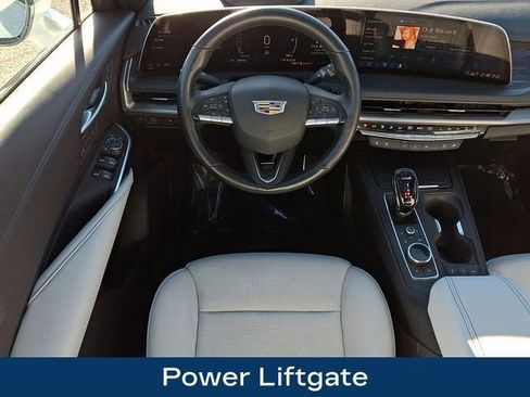 Used 2024 Cadillac XT4 Sport AWD/4WD image 17