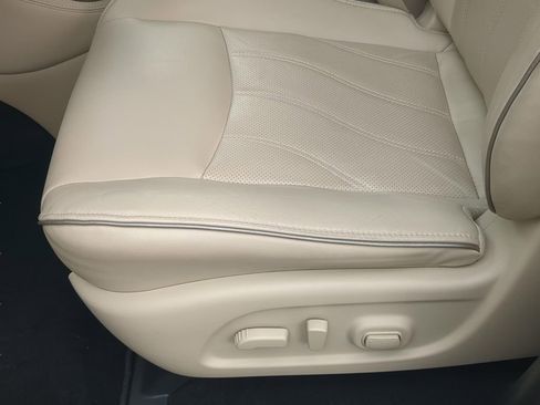 Used 2020 INFINITI QX60 Luxe w/ Essential Package image 30