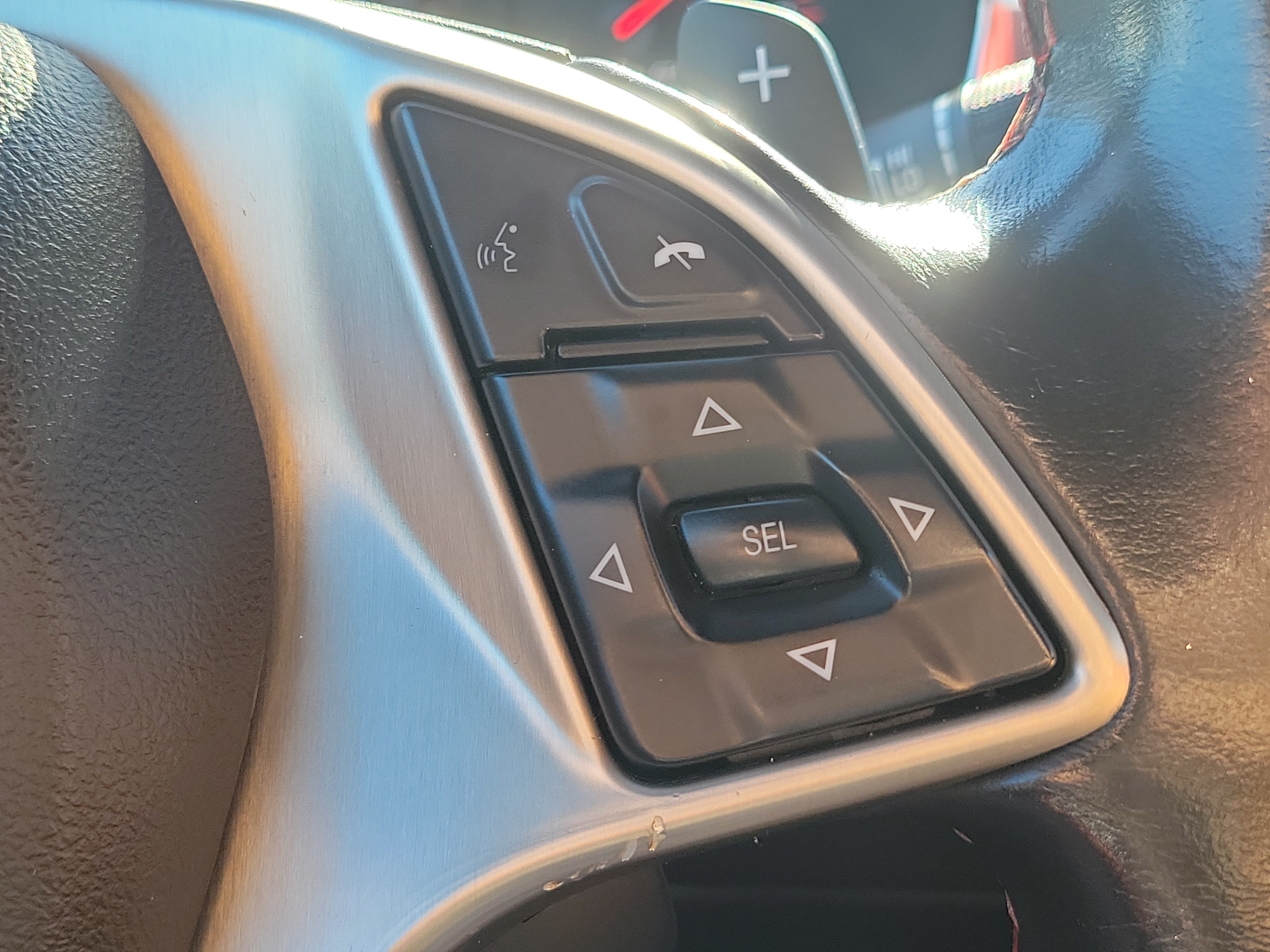 Used 2019 Chevrolet Corvette Stingray Coupe w/ 1LT RWD image 18