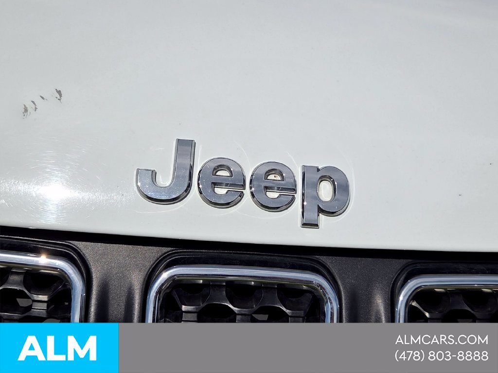 Used 2024 Jeep Compass Latitude AWD/4WD image 27