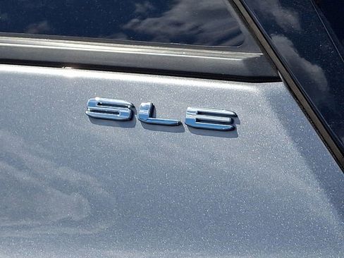 Certified 2023 GMC Terrain SLE w/ Driver Convenience Package AWD/4WD image 34