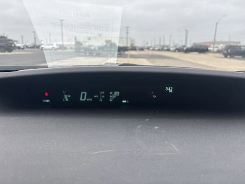 Used 2010 Toyota Prius Three image 6