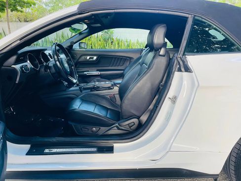 Used 2023 Ford Mustang Premium image 10