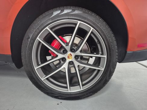 Used 2022 Porsche Macan S AWD/4WD image 11