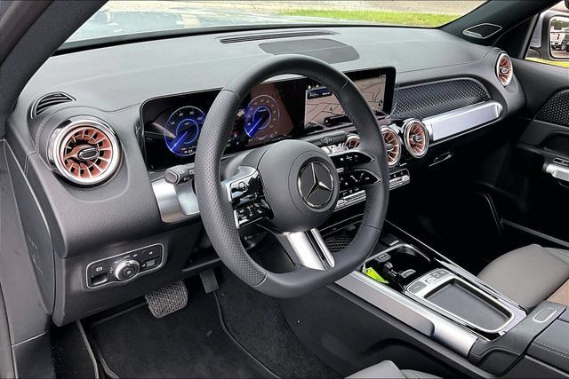 Certified 2025 Mercedes-Benz EQB 250+ image 14