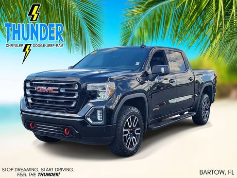 Used 2020 GMC Sierra 1500 AT4 w/ AT4 Premium Package AWD/4WD image 2