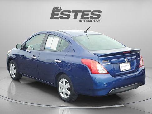 Used 2019 Nissan Versa SV FWD image 2
