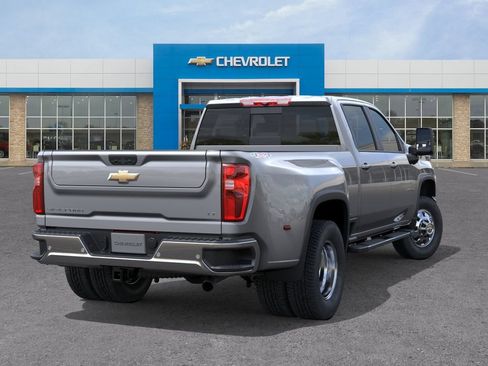 New 2026 Chevrolet Silverado 3500 LT w/ All Star Edition AWD/4WD image 4