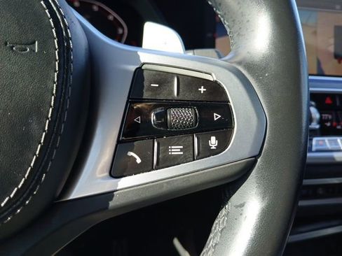 Used 2022 BMW X7 M50i image 29