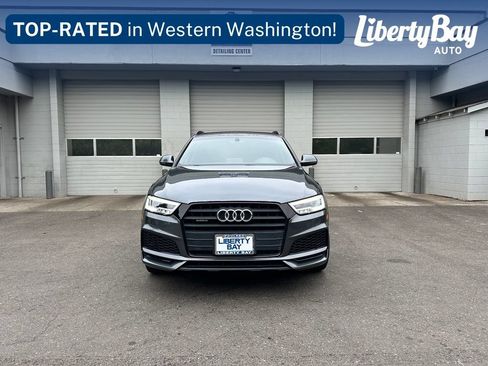 Used 2018 Audi Q3 2.0T Premium Plus w/ Premium Plus Package AWD/4WD image 5