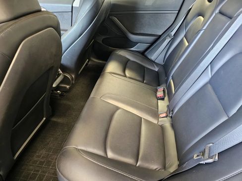 Used 2023 Tesla Model 3 Standard Range RWD image 11