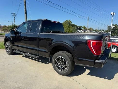 Used 2021 Ford F150 XLT w/ Equipment Group 301A Mid AWD/4WD image 6