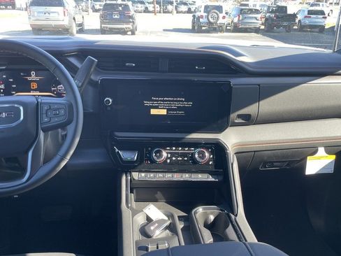 New 2026 GMC Sierra 2500 AT4 w/ AT4 Premium Plus Package image 17