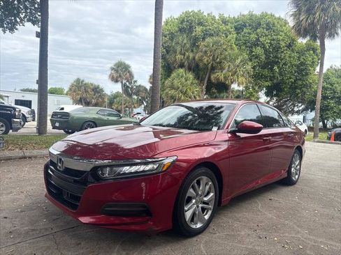 Used 2018 Honda Accord LX image 2