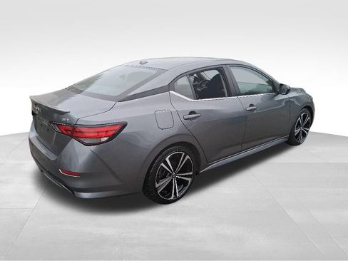 Used 2022 Nissan Sentra SR FWD image 5