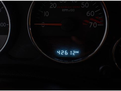 Used 2017 Jeep Wrangler Unlimited Rubicon image 19