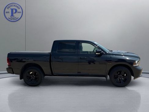 Used 2017 RAM 1500 Sport w/ Black Ram 1500 Sport Group AWD/4WD image 8