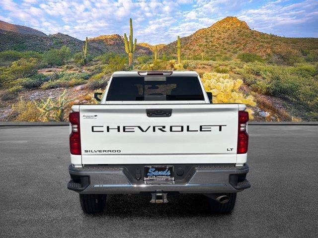 Used 2023 Chevrolet Silverado 2500 LT w/ Convenience Package AWD/4WD image 5
