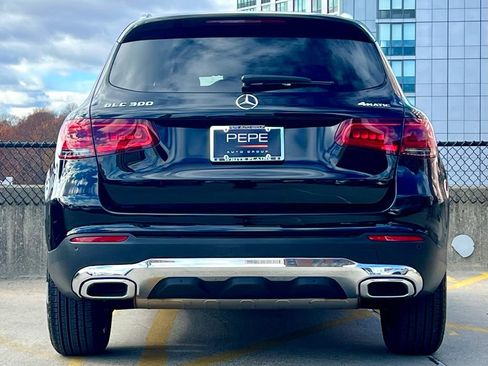 Certified 2022 Mercedes-Benz GLC 300 4MATIC image 6
