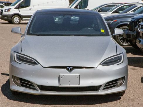 Used 2018 Tesla Model S 100D AWD/4WD image 3