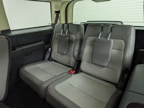Used 2019 Ford Flex Limited w/ Limited Appearance Package AWD/4WD image 38