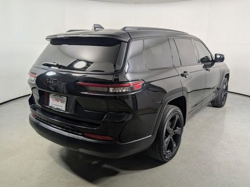 Used 2023 Jeep Grand Cherokee L Laredo image 7