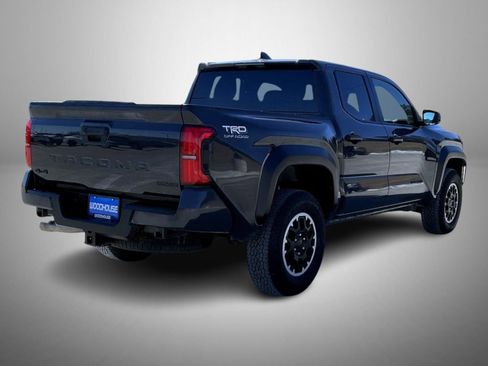Used 2025 Toyota Tacoma TRD Off-Road image 5