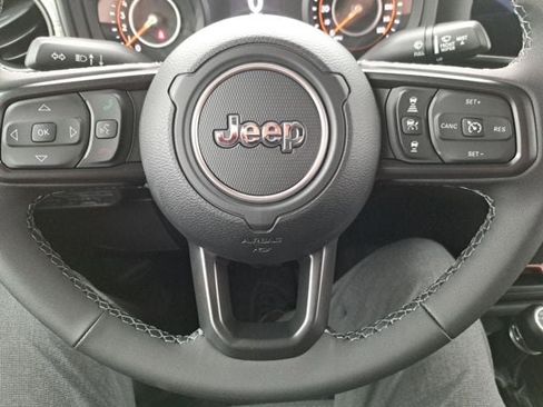 New 2026 Jeep Gladiator Sport AWD/4WD image 16