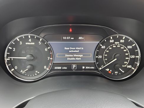 Used 2024 INFINITI QX80 Sensory image 11