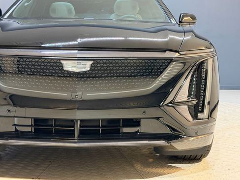New 2026 Cadillac Lyriq Premium Sport RWD image 54