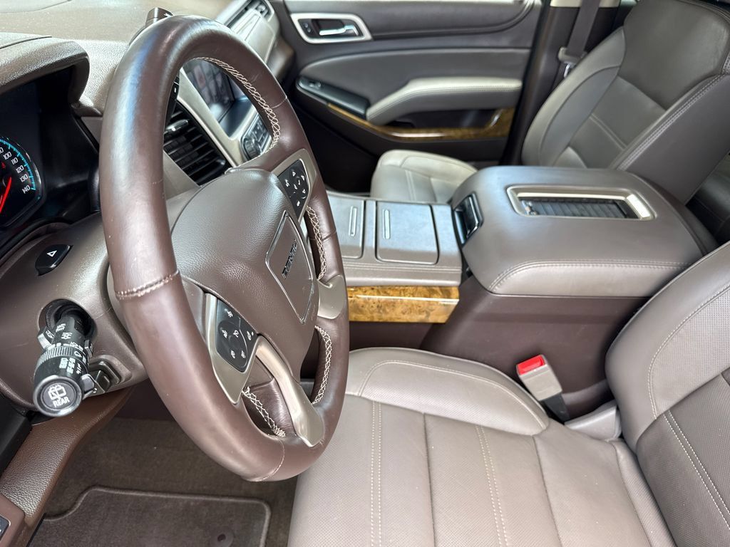 Used 2017 GMC Yukon XL Denali w/ Open Road Package AWD/4WD image 22
