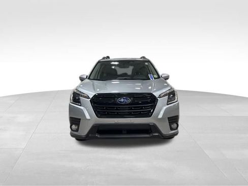 Certified 2023 Subaru Forester Premium image 4