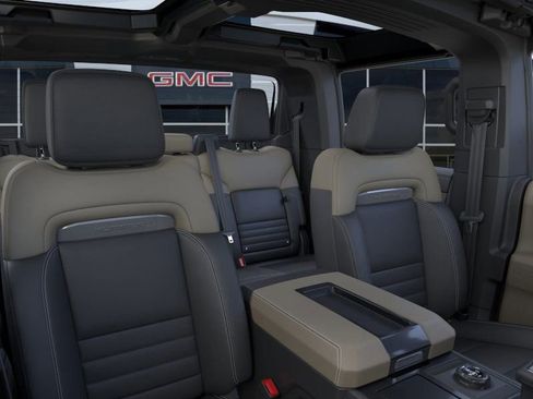 New 2026 GMC Hummer EV 4x4 Crew Cab image 24