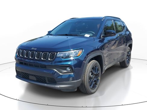 New 2026 Jeep Compass Latitude AWD/4WD image 3