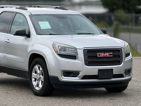 Used 2016 GMC Acadia SLE FWD image 15