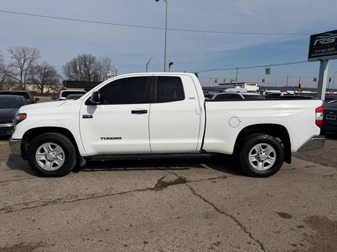 Used 2019 Toyota Tundra SR5 w/ SR5 Upgrade Package image 3