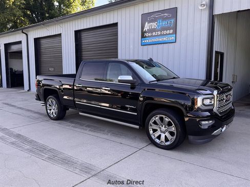 Used 2018 GMC Sierra 1500 Denali w/ Denali Ultimate Package AWD/4WD image 5