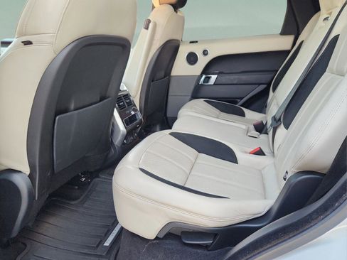 Used 2020 Land Rover Range Rover Sport HSE Dynamic image 10