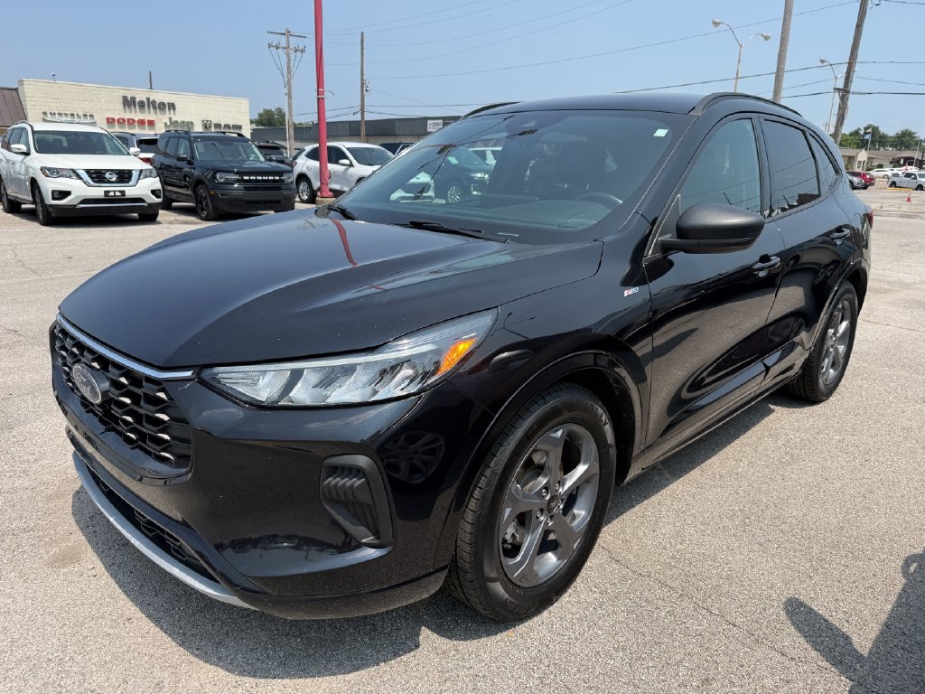 Used 2023 Ford Escape ST-Line w/ Tech Pack #1 FWD image 20
