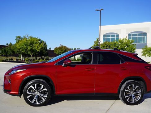Used 2016 Lexus RX 350 FWD w/ Premium Package image 3