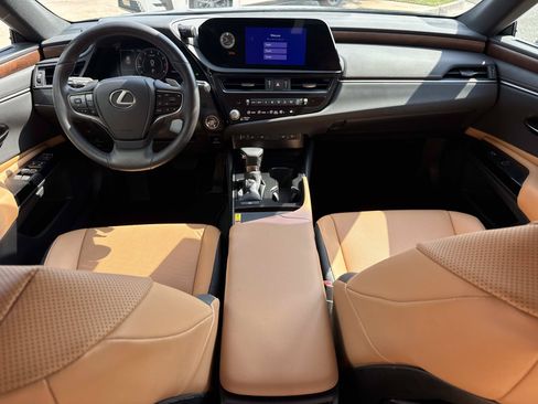 Used 2023 Lexus ES 350 w/ Premium Package FWD image 29