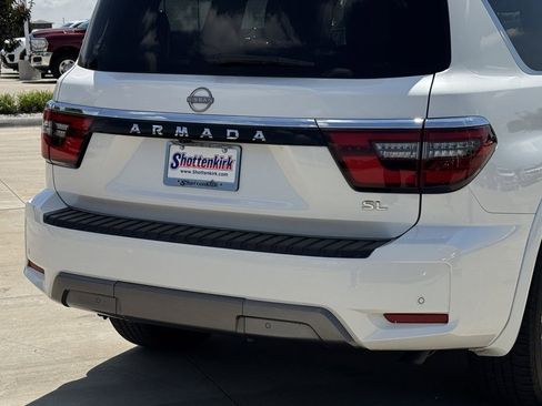 Used 2024 Nissan Armada SL w/ Cargo Package RWD image 6