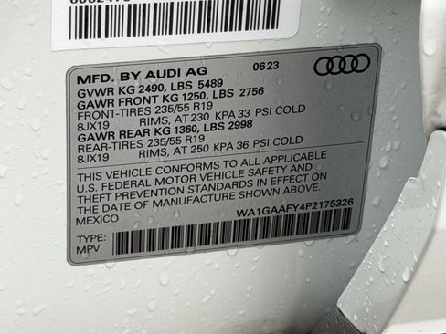 Used 2023 Audi Q5 2.0T Premium w/ Convenience Package AWD/4WD image 24