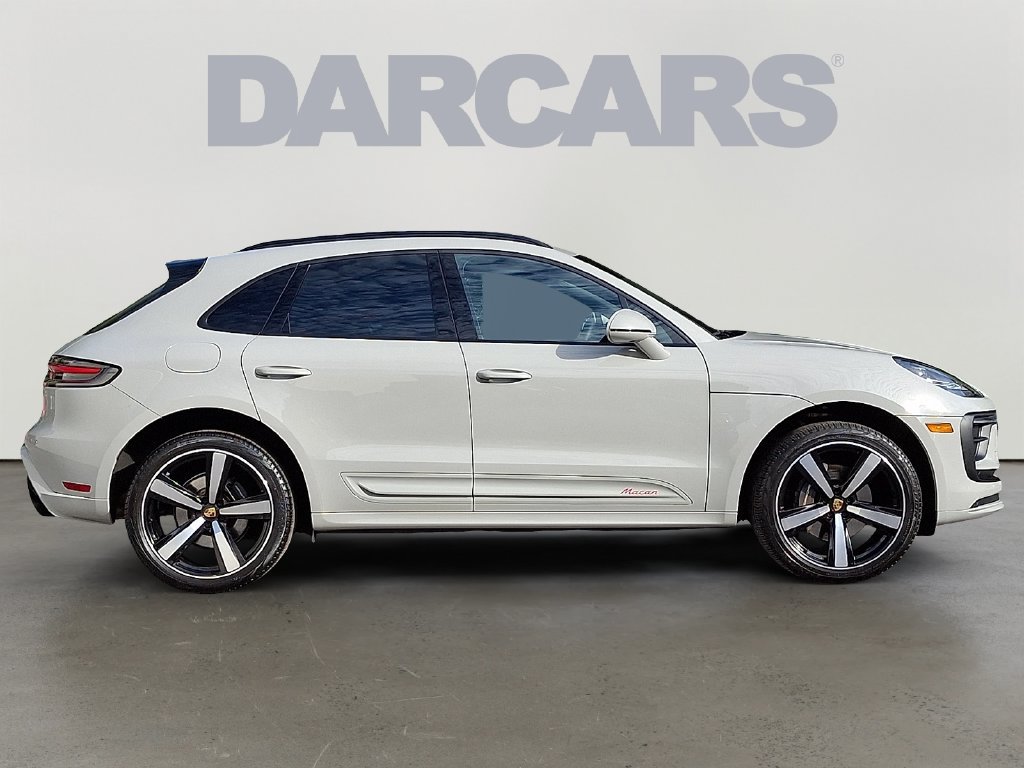 Used 2024 Porsche Macan AWD/4WD image 7