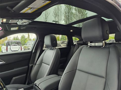 New 2026 Land Rover Range Rover Velar Dynamic SE image 24